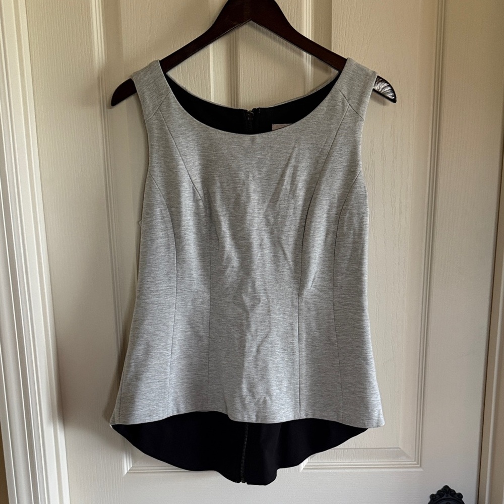 Philosophy Gray Sleeveless Women's Top